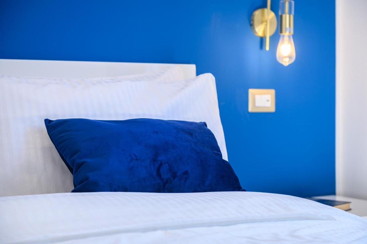 Villa In Bed ナポリ エクステリア 写真