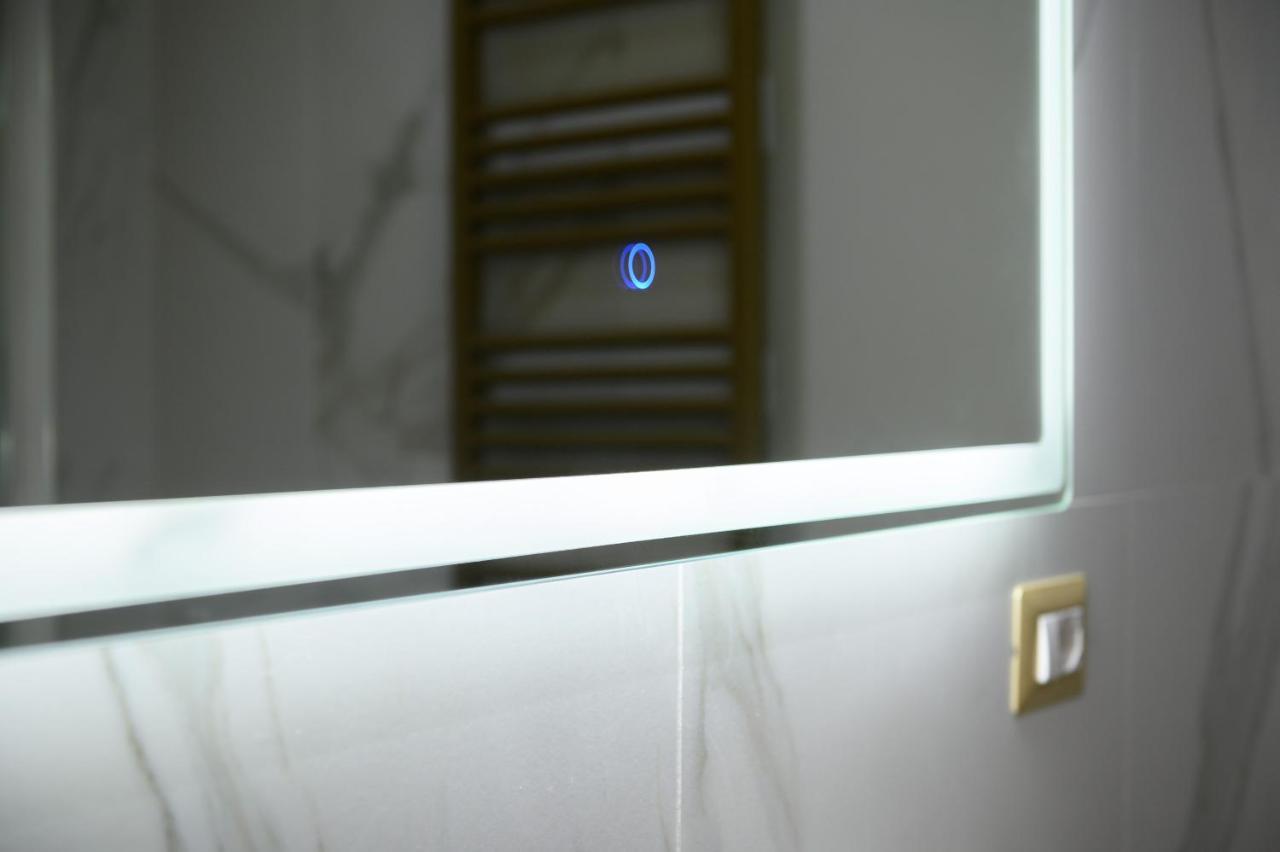 Villa In Bed ナポリ エクステリア 写真